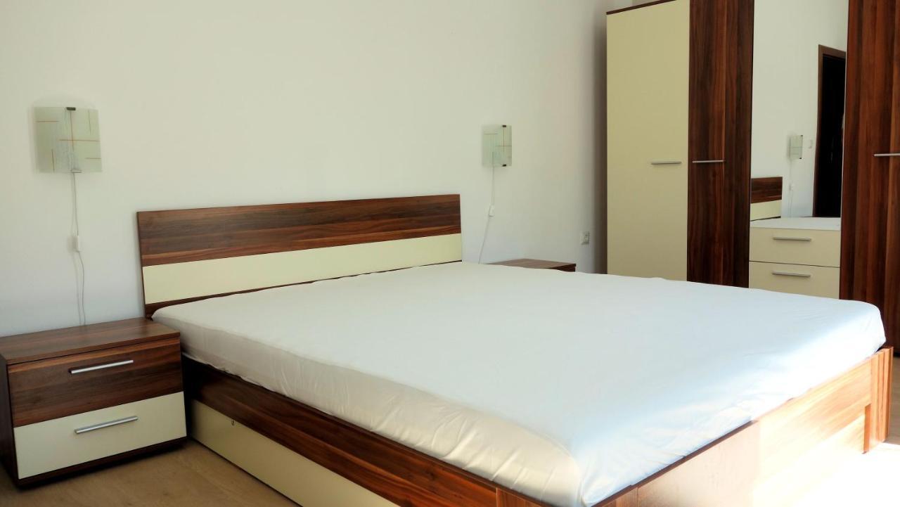 Sea Garden Marina 3 Apartment Varna Eksteriør bilde